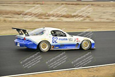 media/Jan-26-2025-CalClub SCCA (Sun) [[cfcea7df88]]/Group 1/Race/